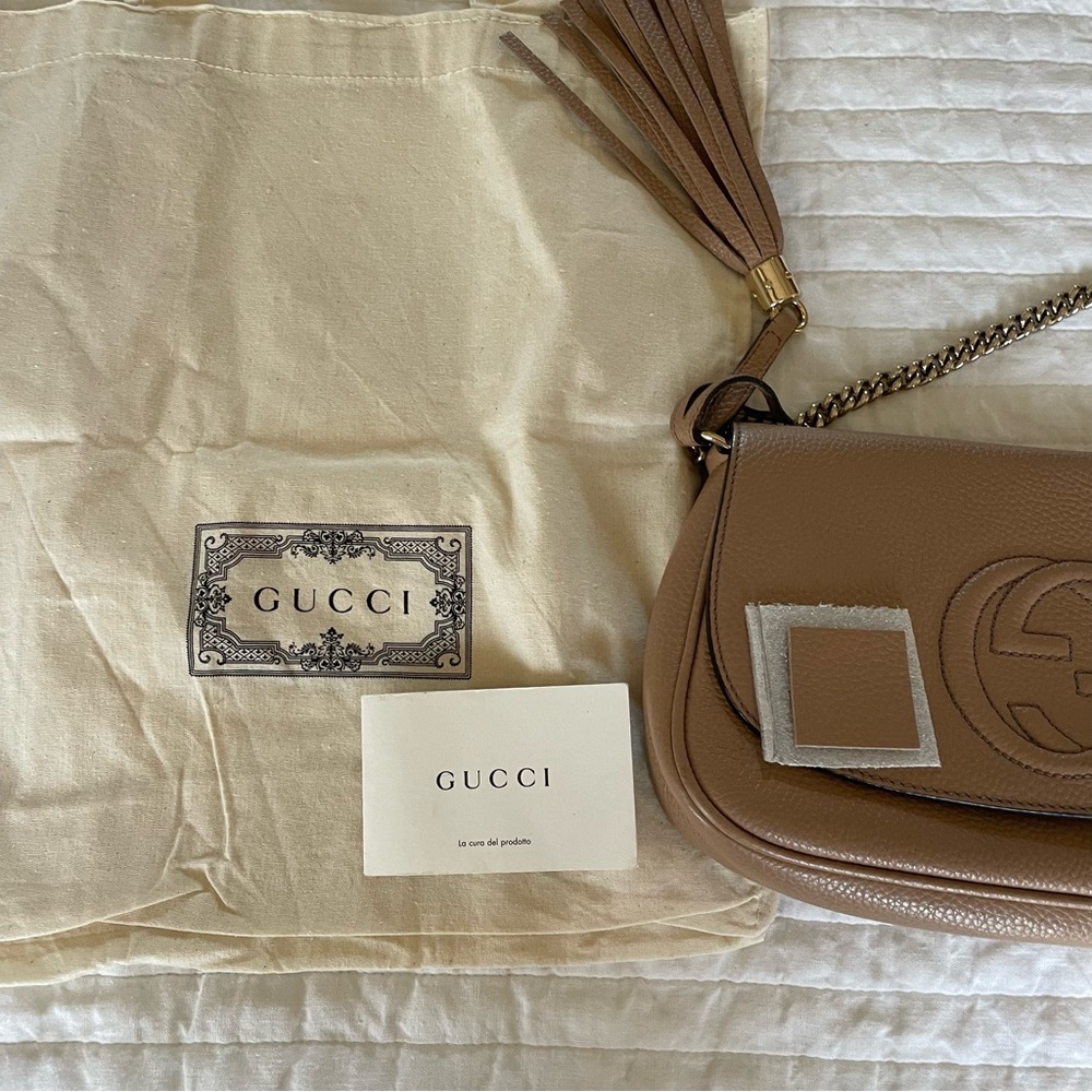 Gucci Soho Long Flap Crossbody Bag - Picture 14 of 15